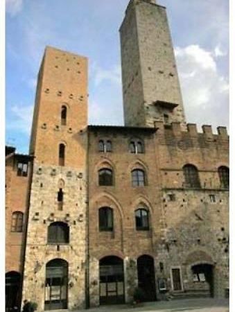 Appartement La Torre Useppi à San Gimignano Extérieur photo
